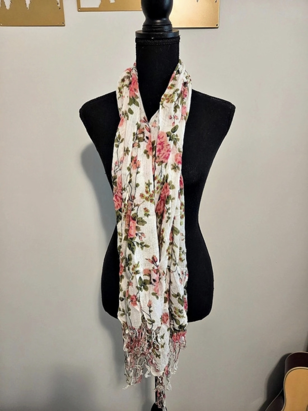 Floral Scarf in White & Pink Like New